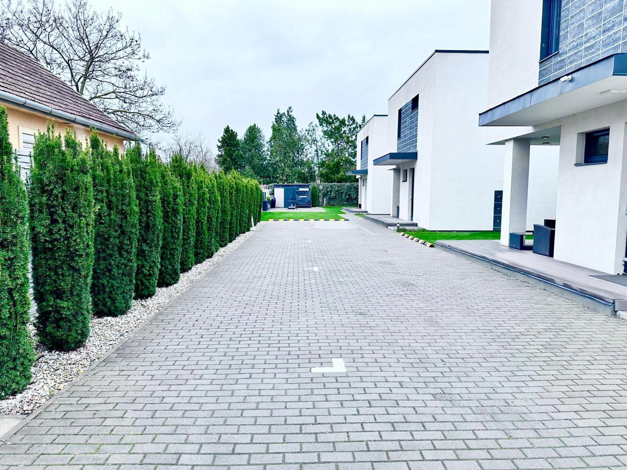 St Emmerich Residence Γκιόρ Εξωτερικό φωτογραφία